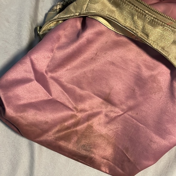 Coach - Boho Gold 3 pocket shoulder Bag. Dust bag not included - Picture 13 of 16